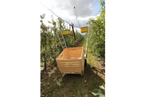Maszyny do zbioru owoców w sadzie - prezentacja oferty dla sadowników