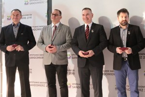 odznaczenia Zasłużony dla rolnictwa:  Jarosław Komar, Krzysztof Gasparski, Krzysztof Krupa, Marek Sudół