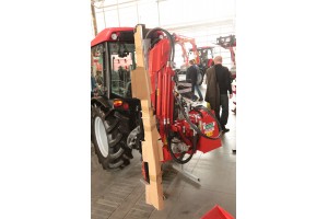 Ciągniki McCormick + listwa tnąca