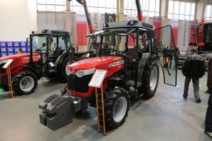 Ciągnik sadowniczy - Massey Ferguson 3640s
