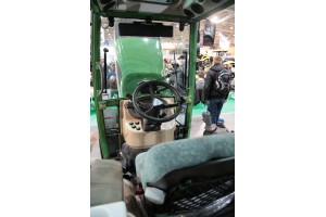 Ciągnik sadowniczy - Fendt 209 V Vario