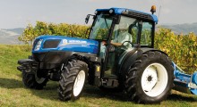 New Holland wprowadza na rynek nowy ciągnik niskoprofilowy T4