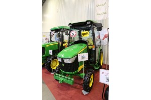 Targi Sadownictwa i Warzywnictwa TSW 2015 - ciągniki John Deere