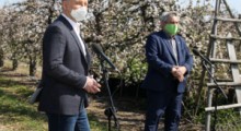 Prezydent i Minister Rolnictwa spotkali się z sadownikami w Dylewie k. Grójca