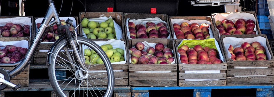Pandemia zachwiała cenami owoców. Jabłka kosztują nawet o 130% więcej