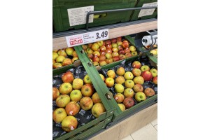  Jabłka odmiany Jonagold - 3,49 zł/kg