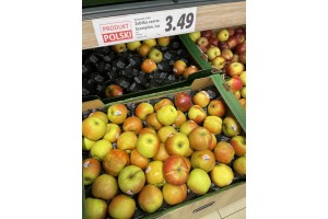  Jabłka odmiany Szampion - 3,49 zł/kg