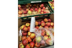 Fot 3. Ceny i jakość jabłek w Netto