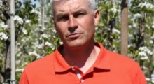 Nawożenie i ochrona grusz - Robert Binkiewicz, Agrosimex