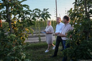  Prezydent Andrzej Duda odwiedził poszkodowanych sadowników
