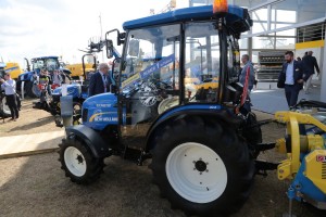 Ciągnik New Holland Boomer 50