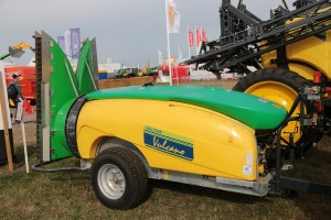 Opryskiwacz sadowniczy Mescomp - Vulcano - AgroShow 2016