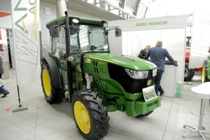 John Deere 5075GF 'Agro Wanicki'  - HORTI-TECH Kielce 2016r.