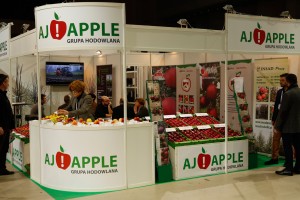 AJAPPLE - grupa hodowlana z propozycją nowych odmian jabłoni.