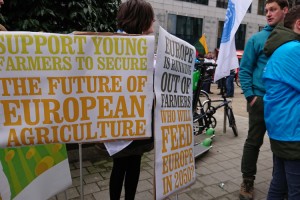 Manifestacja w Brukseli odnośnie budżetu na WPR po 2020