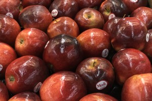 Koniec z etykietami na jabłkach od stycznia 2021 roku